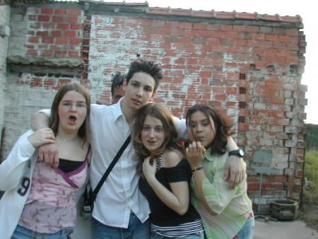 mon bebe,les filles et.......jesson!!Lol